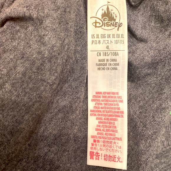 Disney Grey Short Sleeve Crew Neck Mickey Mouse Shirt wearing a stocking XL - Picture 4 of 8